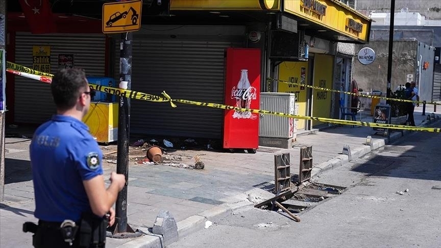 İzmir’de 2 kişinin akıma kapılarak ölümüne ilişkin 2 şüpheliye ev hapsi verildi