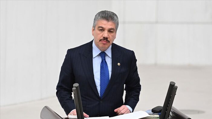 TBMM Adalet Komisyonu Başkanı Yüksel sahipsiz hayvanlara yönelik kanunu değerlendirdi