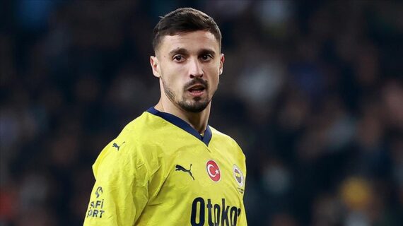 Fenerbahçe  Krunic’in Kızılyıldız’a transfer olduğunu duyurdu