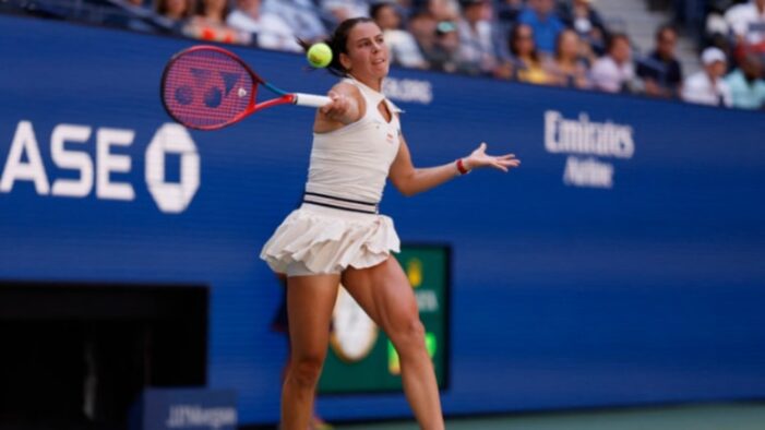 Emma Navarro ve Taylor Fritz ABD Açık’ta yarı finale yükseldi