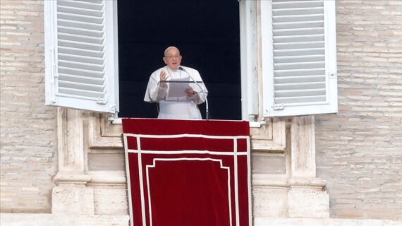 Papa Franciscus BM Barış Gücü’ne saygı gösterilmesini istedi Papa Franciscus BM Barış Gücü’ne saygı gösterilmesini istedi