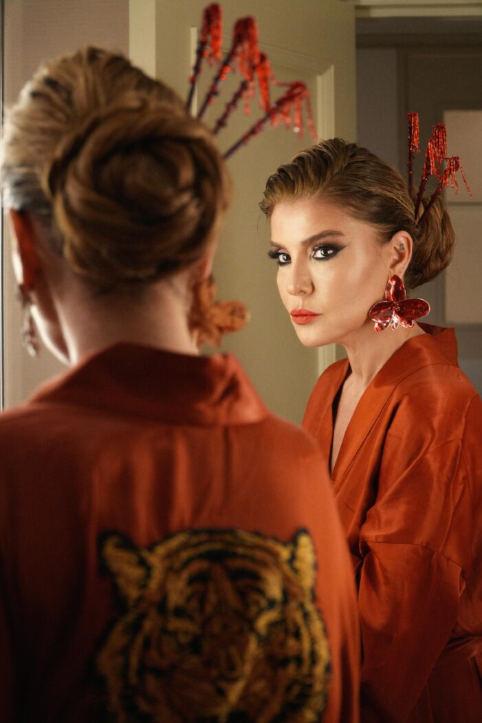 Gülben Ergen Dünya Turnesine Çıktı