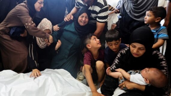 Gazze’de bir katliam daha: Çocuklar dahil onlarca ölü ve yaralı var