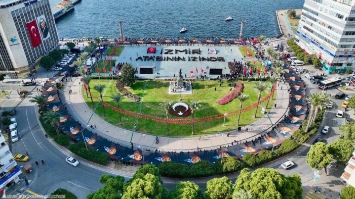 İzmir Ata’sının İzinde