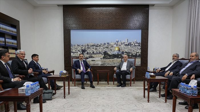 Dışişleri Bakanı Fidan Hamas yetkilileriyle Katar’da görüştü