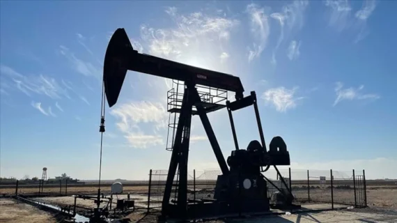 OPEC’in ham petrol üretimi günlük 121 bin varil düştü
