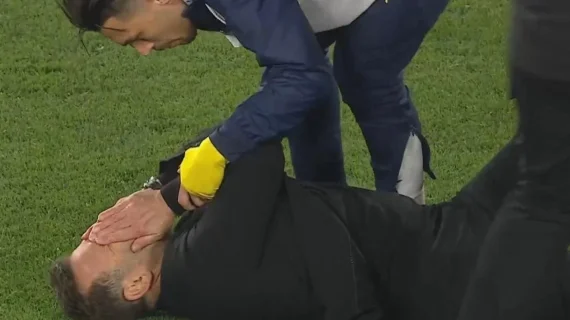 Jose Mourinho Okan Buruk’un burnunu sıktı