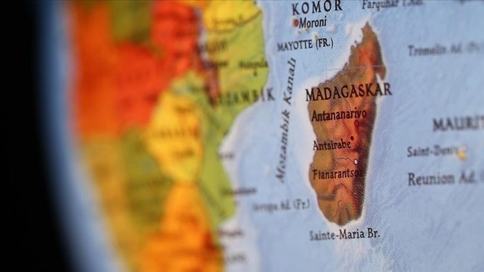 Fransa sömürgesi Mayotte’de doğuştan gelen vatandaşlık hakkını sınırlandırıyor