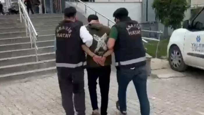 Annesini ‘içindeki şeytanı çıkarmak için’ boğarak öldürdü!