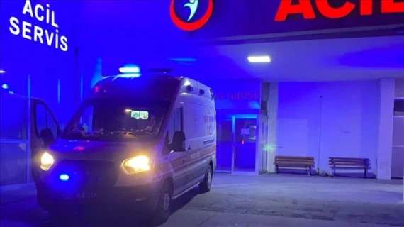 Kontrolden çıkan otomobil sulama kanalına düştü: 3 yaralı