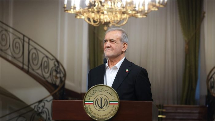 Pezeşkiyan’ın Bakü ziyareti İran-Azerbaycan ilişkilerinin normalleşmesi açısından önem taşıyor