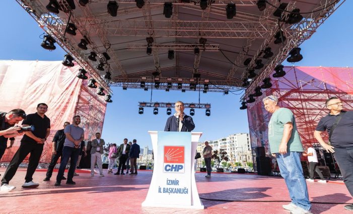 Gençliğin bayramı Türkiye’ye umut olacak