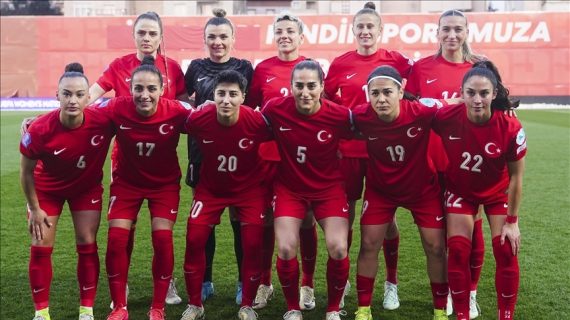 A Milli Kadın Futbol Takımı UEFA Uluslar Ligi’nde yarın Yunanistan ile karşılaşacak