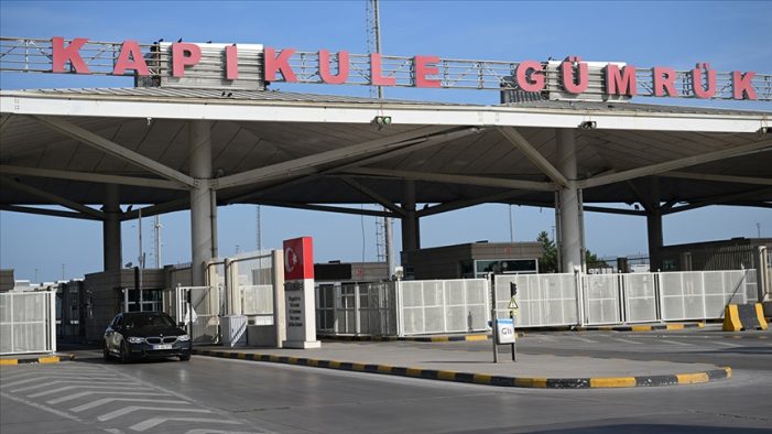 Trakya’daki sınır kapılarından bayram tatili boyunca 228 bin 233 yolcu geçti