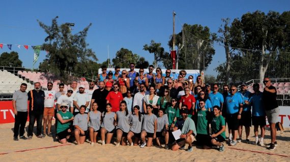 Plaj voleybolunun kalbi İzmir’de attı