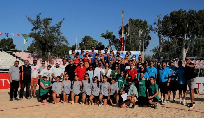 Plaj voleybolunun kalbi İzmir’de attı