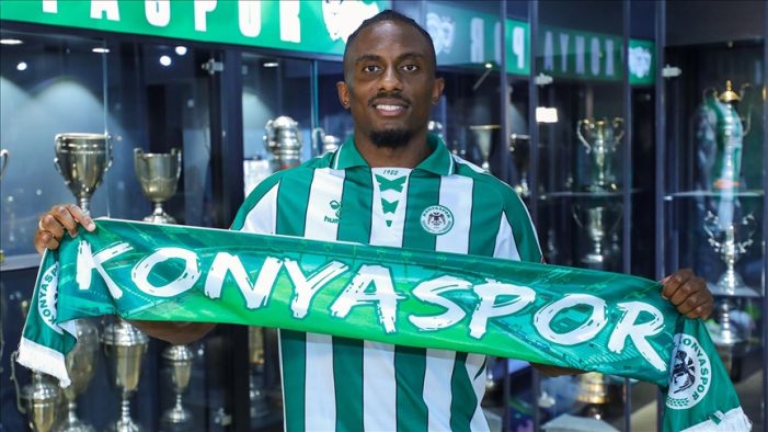 Konyaspor Kongolu Yhoan Andzouana’yı transfer etti