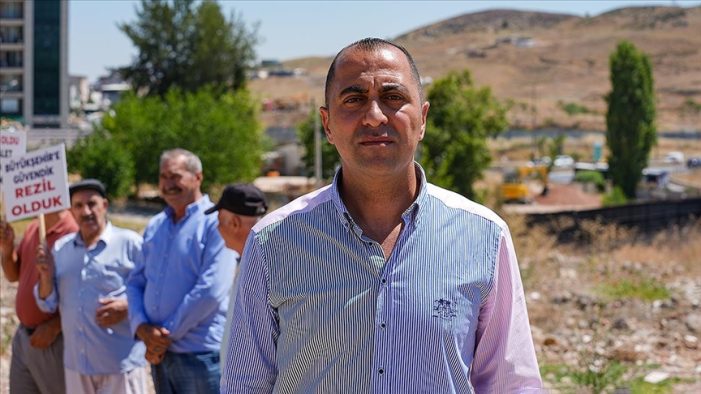 İzmir’deki kentsel dönüşüm hak sahipleri mağduriyetlerinin giderilmesini bekliyor