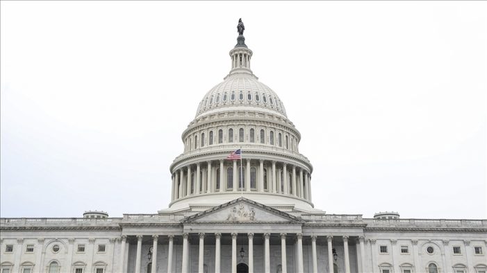 ABD Temsilciler Meclisi Trump’ın istediği 9,1 milyar dolarlık federal kesinti tasarısını onayladı