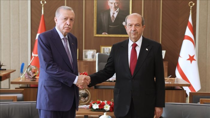 Cumhurbaşkanı Erdoğan KKTC Cumhurbaşkanı Tatar ile görüştü