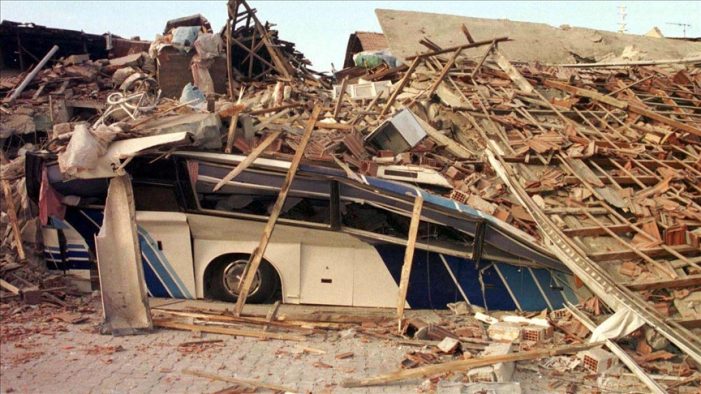 Uzmanlardan 17 Ağustos depreminin yıl dönümünde “afet bilinci” vurgusu