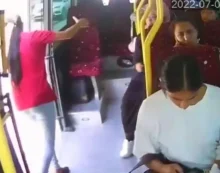 Aydın’da minibüsten düşen hemşire hayatını kaybetti