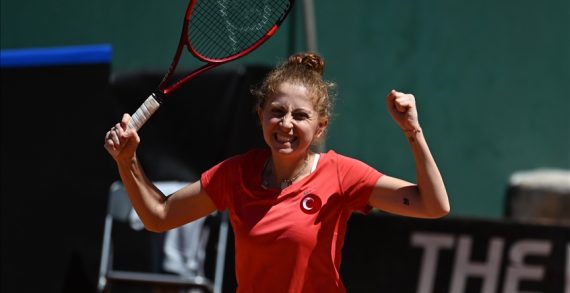 Milli tenisçi Berfu Cengiz kariyerinin ilk WTA ana tablo galibiyetini aldı