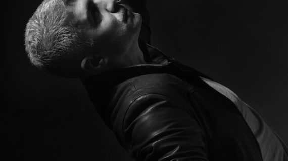 Özcan Deniz Söz Ve Müziği Kendisine Ait Olan “Arabesk”