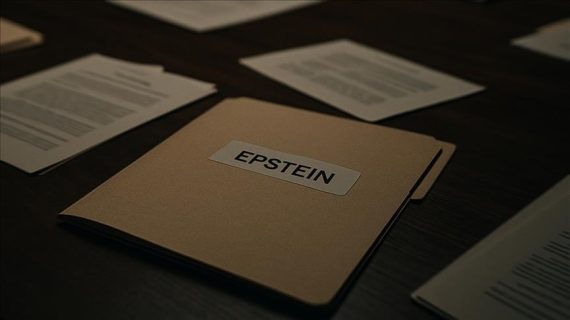 Epstein’a “En iyi dostum” diye hitap ettiği ortaya çıkan İngiltere’nin Washington Büyükelçisi görevden alındı