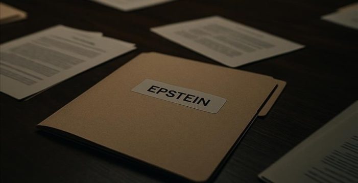 Epstein’a “En iyi dostum” diye hitap ettiği ortaya çıkan İngiltere’nin Washington Büyükelçisi görevden alındı