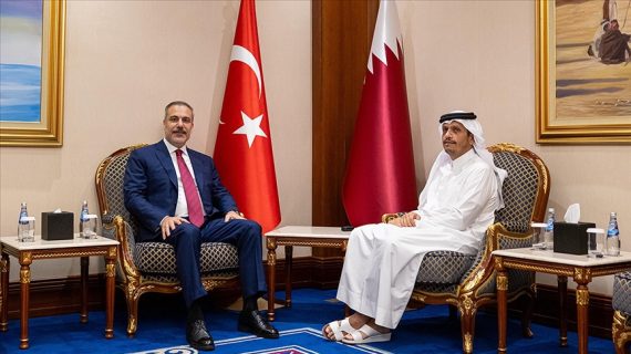 Dışişleri Bakanı Fidan Doha’da Katarlı mevkidaşı Al Sani ile bir araya geldi