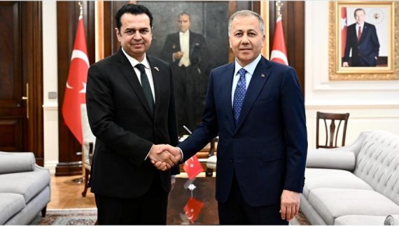 İçişleri Bakanı Yerlikaya Pakistan İçişleri ve Narkotik Kontrolden Sorumlu Devlet Bakanı Chaudhry ile görüştü