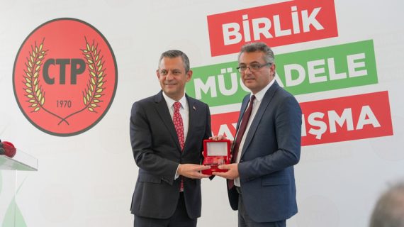 CHP Genel Başkanı Özel’den KKTC Cumhurbaşkanı Erhürman’a Tebrik Telefonu