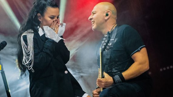 Fatma Turgut’tan İzmir’de Demir Demirkan Sürprizi