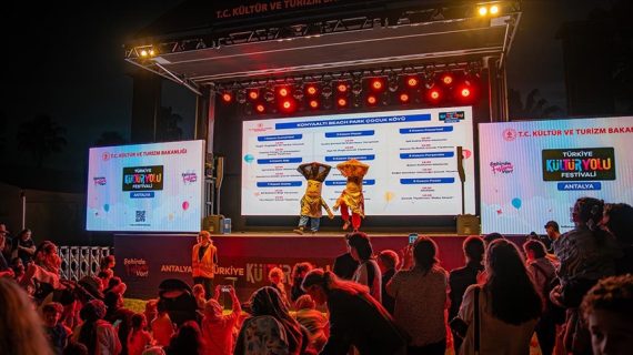 Antalya Kültür Yolu Festivali çeşitli etkinliklerle sürüyor