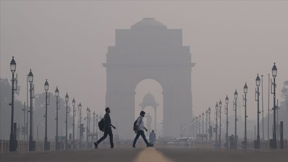Hindistan hava kirliliğiyle mücadele kapsamında önlemleri sıkılaştırıyor