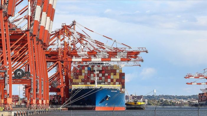 ABD Çin’den ithal edilen 178 ürüne gümrük vergisi muafiyetini uzattı