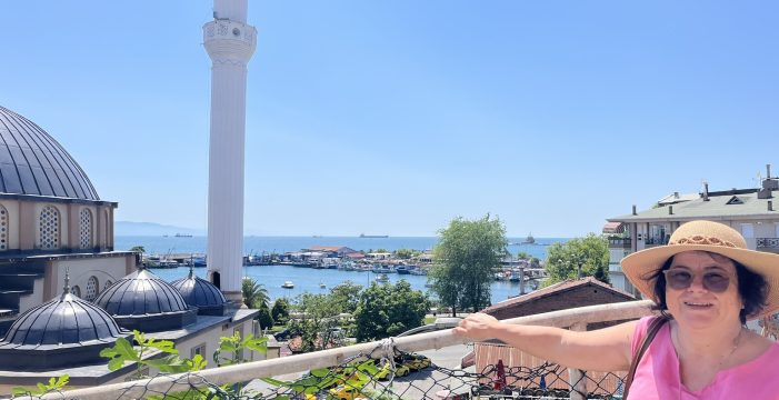 Beste Serim Erbak: Bir Güzel Yolculuk-Karadeniz Ereğlisi II.Bölüm Beste Serim Erbak: Bir Güzel Yolculuk-Karadeniz Ereğlisi II.Bölüm