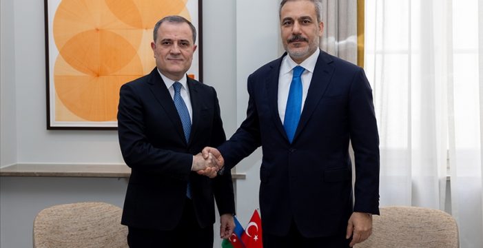 Dışişleri Bakanı Fidan Azerbaycanlı mevkidaşı Bayramov ile telefonda görüştü