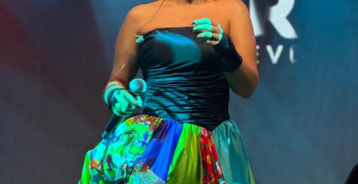 Zeynep Avcı Yılbaşı gecesi Ramada otelde sahne aldı