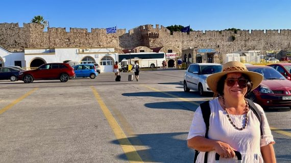 Beste Serim Erbak: Güneşin Adası Rodos – 2024