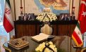 İran’ın Ankara Büyükelçiliği’nde Hamaney için taziye defteri..