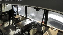 Sarıyer de boşanma aşamasındaki eşinin işyerini soydu..