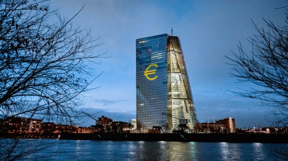 Euro Bölgesi’nde “Kredi Sıkılaşması”