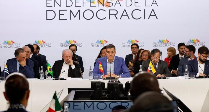 Barselona’da “Demokrasi” Zirvesi: Sanchez ve Lula’dan Küresel Sisteme Sert Eleştiriler