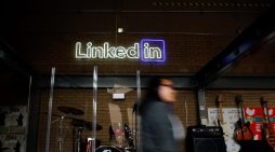 ‘Browsergate’ Skandalı: LinkedIn Sizi izliyor mu?