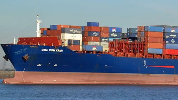 Hürmüz’de İlk Batılı Geçiş: Fransız Gemisi Ablukayı Deldi