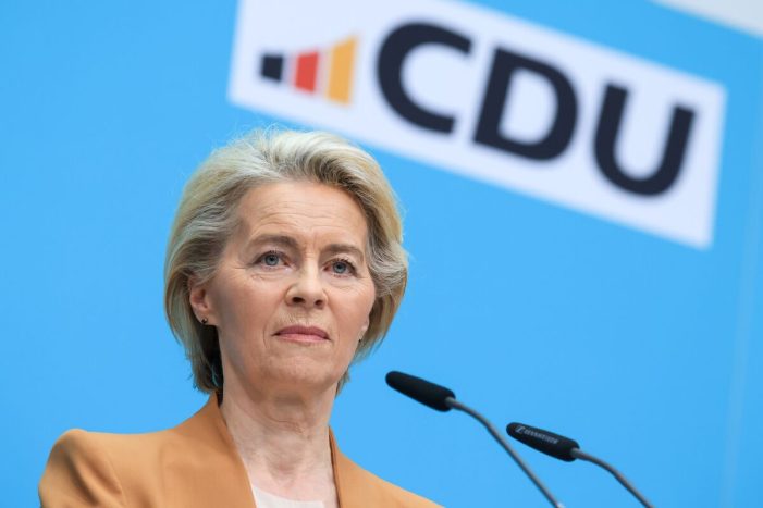 Von der Leyen: “Enerji Bağımsızlığı ve Güçlü Savunma Şart”