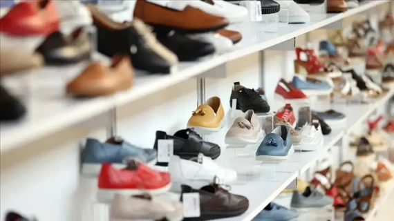 Türkiye’nin 78 yıllık ayakkabı devi Yeşil Kundura iflas etti..