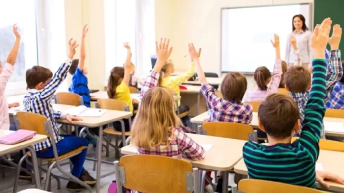 MEB’den valiliklere talimat: Yasal statüsü olmayan okullara giden öğrenciler araştırılacak